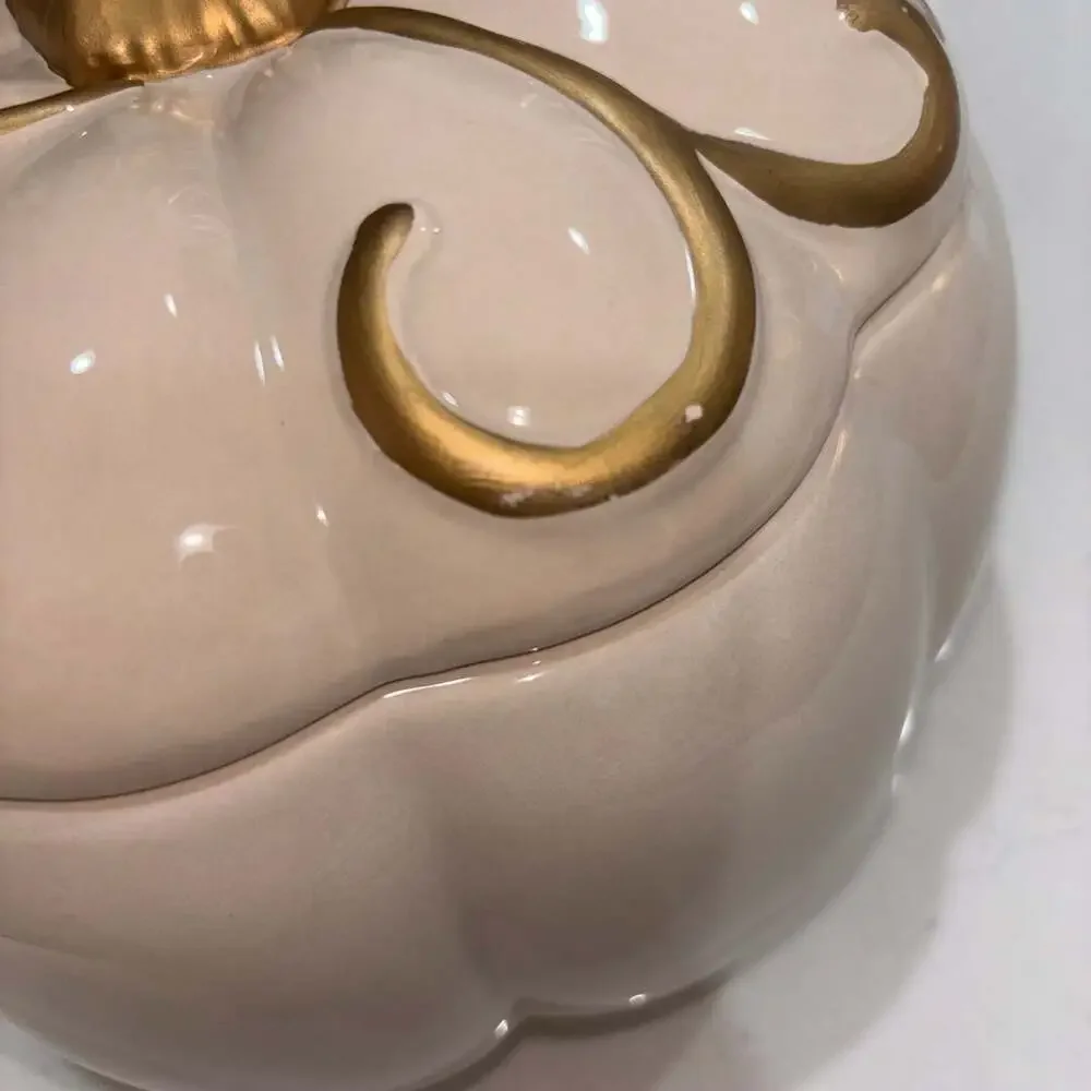 Cheryl’s Cookies Glazed Ceramic White/Gold Pumpkin Cookie Jar/Canister Sealing L